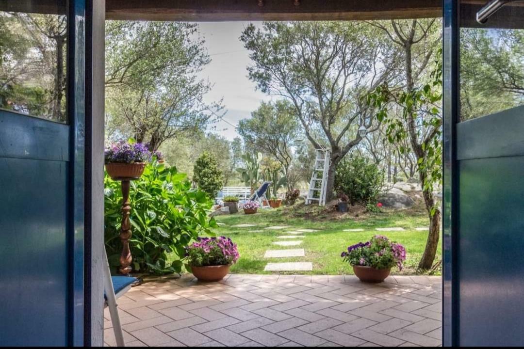 Il Falco Casa Vacanze - Cugnana - Porto Rotondo Eksteriør bilde
