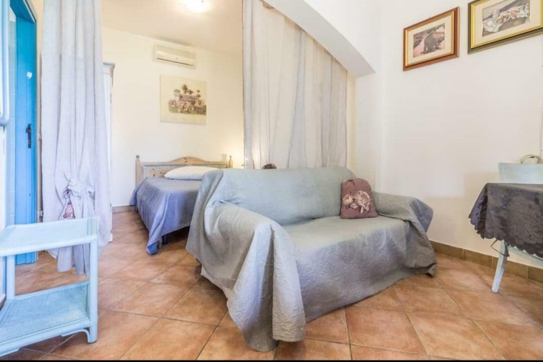 Il Falco Casa Vacanze - Cugnana - Porto Rotondo Eksteriør bilde