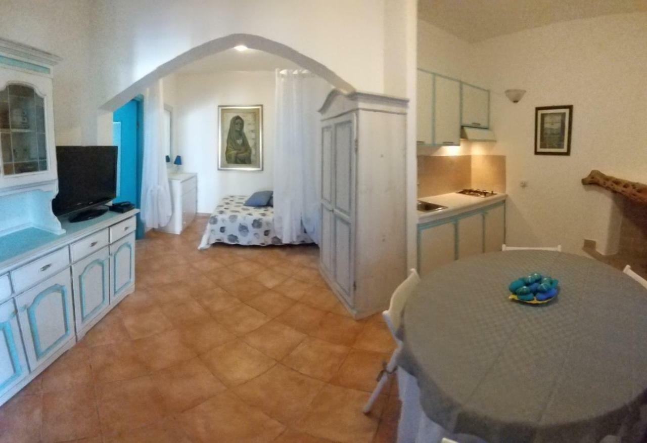 Il Falco Casa Vacanze - Cugnana - Porto Rotondo Eksteriør bilde